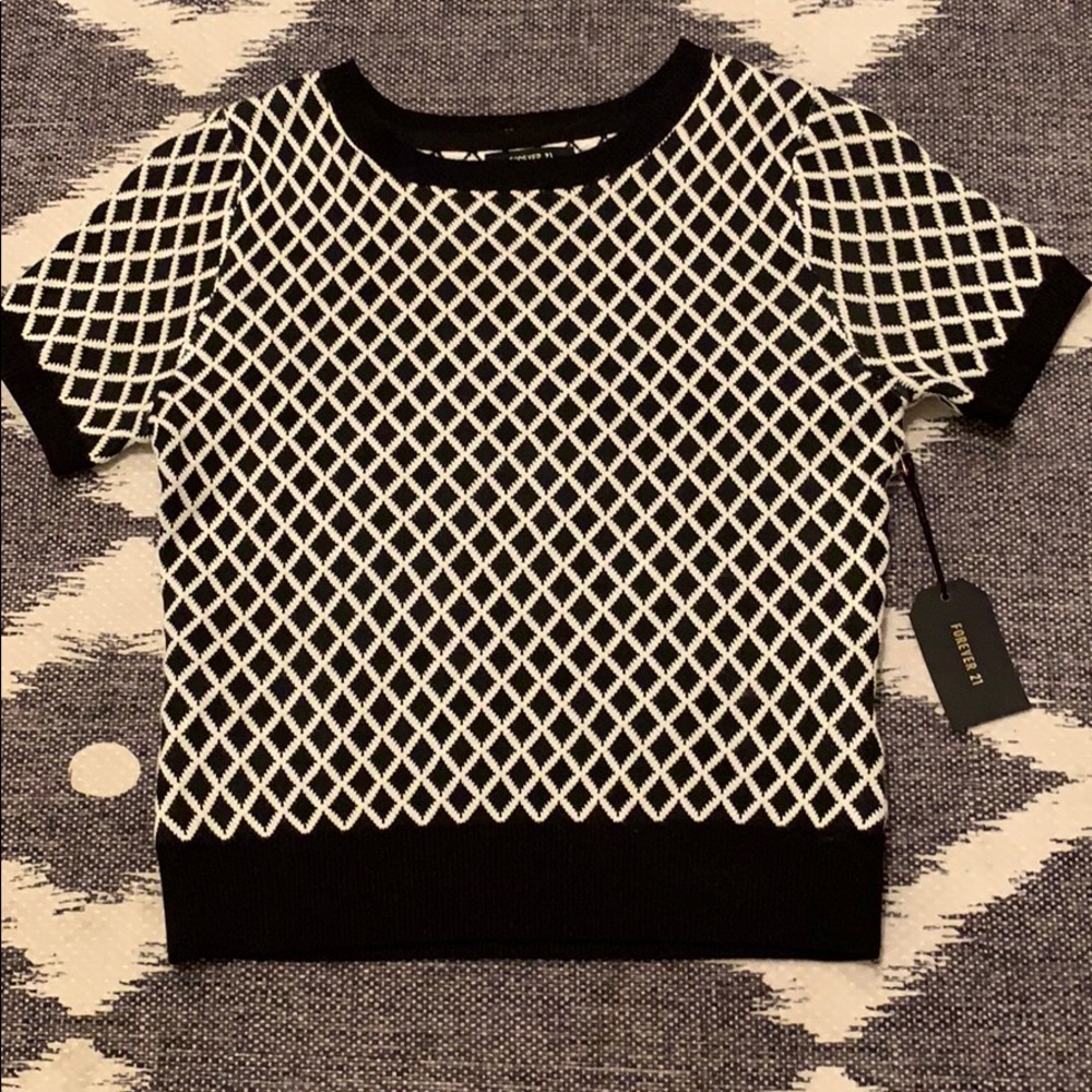Black and White Sweater Crop Top